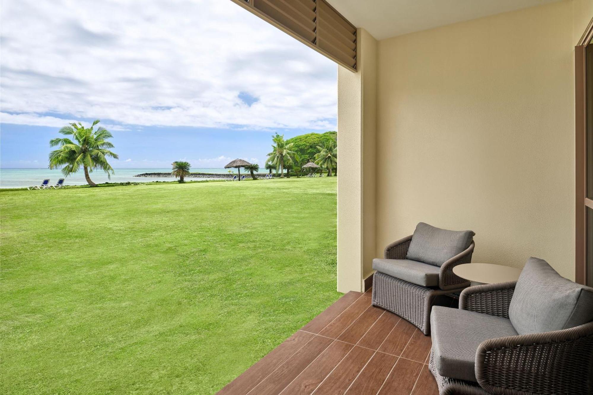 Sheraton Samoa Beach Resort Mulifanua Exterior foto